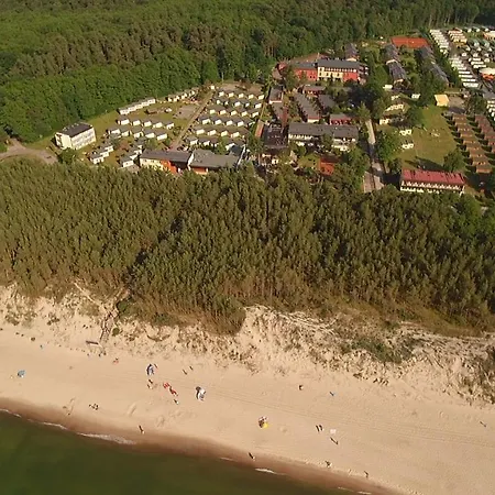 Centrum Wypoczynkowo-konferencyjne Solaris Village de vacances Łazy