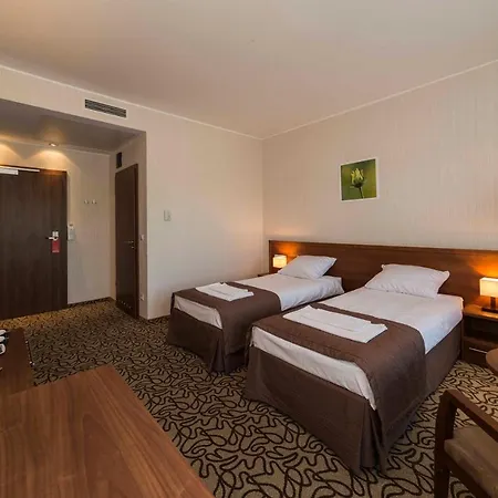 Centrum Wypoczynkowo-konferencyjne Solaris 3*