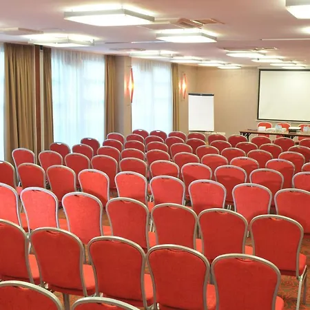 Centrum Wypoczynkowo-konferencyjne Solaris 3*