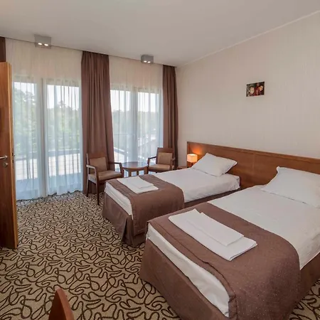 Centrum Wypoczynkowo-konferencyjne Solaris 3* Łazy