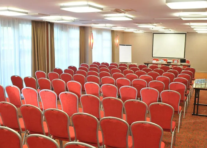 Centrum Wypoczynkowo-konferencyjne Solaris 3*