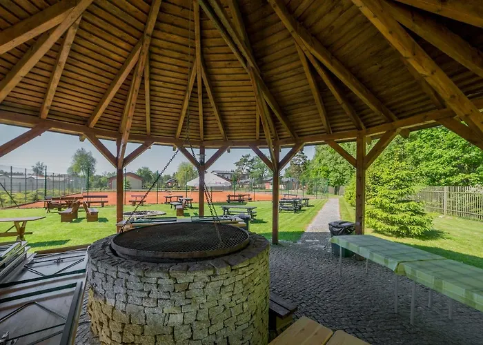 Centrum Wypoczynkowo-konferencyjne Solaris Üdülőpark Łazy